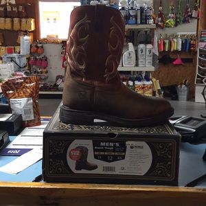 Men’s steel toe. Noble boots